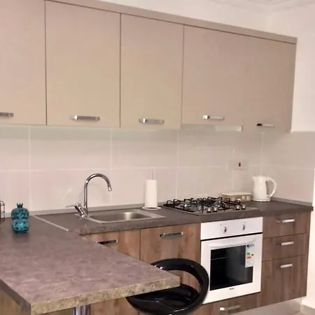 Poseidon Apartment *
